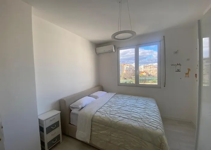 Cozy With Zoo And View *